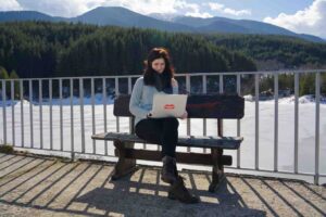 the-online-pursuit-Tips to Save Money on Your First Blog