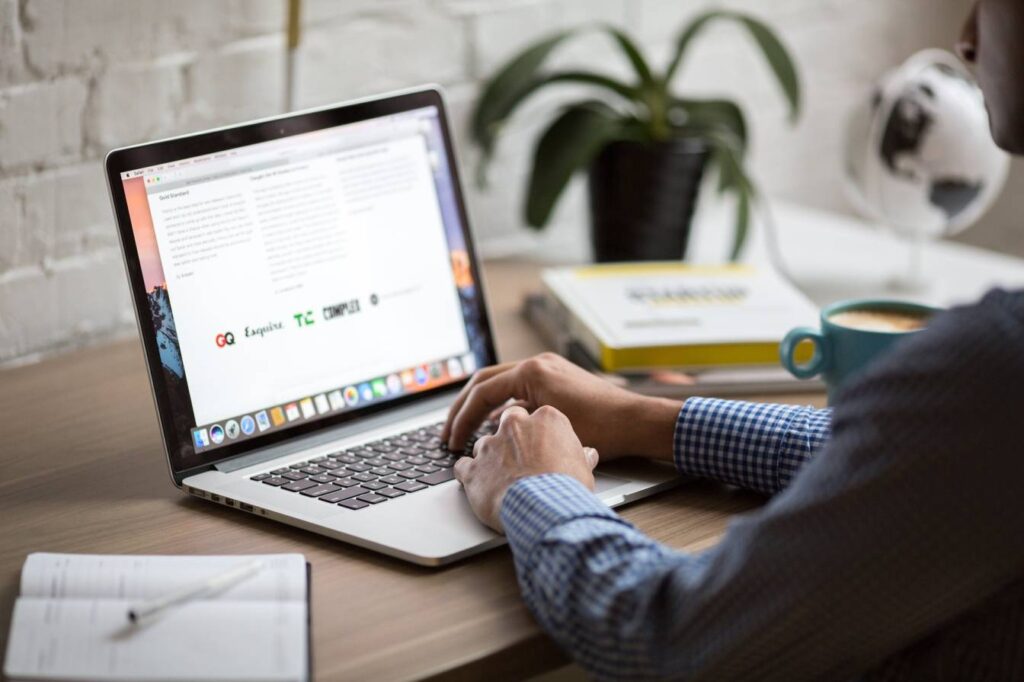 How-Does-Blogging-Work-Reasons-You-Shouldnt-Be-a-Blogger